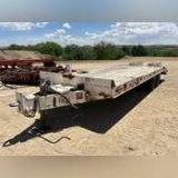 2000 MCT 19 ft T/A Equipment Trailer
