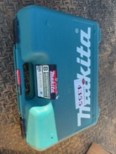 Makita 4" Angle Grinder with Tool Case