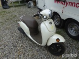 2013 Honda Metropolitan Nch50, Gas Powered Moped