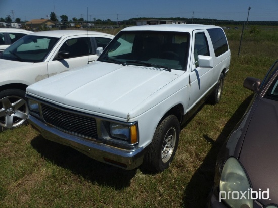 1994 GMC Jimmy Blazer SLE, 2wd, 4.3 ltr. engine