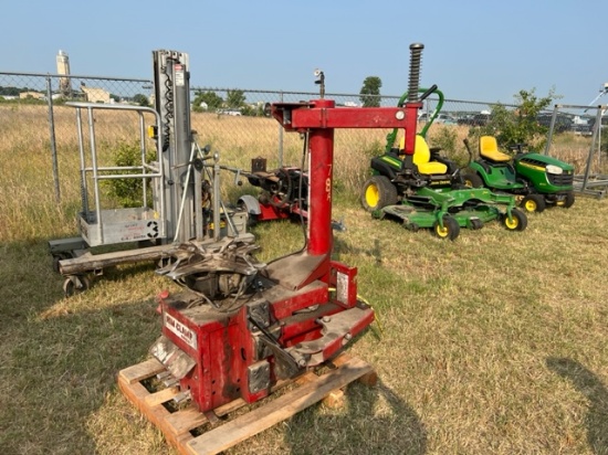 Coats Rim Clamp 5040A Tire Changer