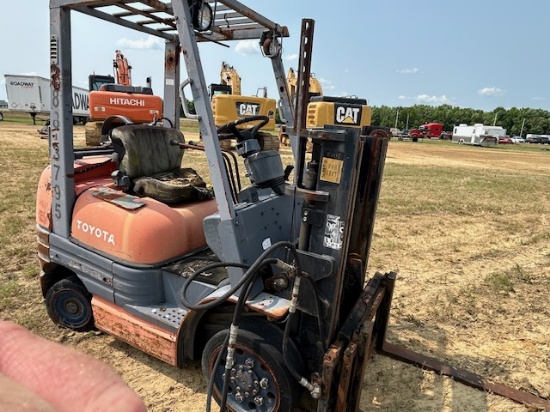 Toyota Forklift  GFCU25