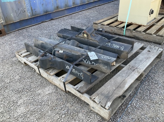 PALLET OF FIFTH WHEEL MOUNTING BRACKETS