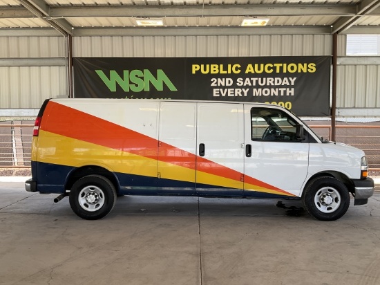 2017 Chevrolet Express 2500 Cargo Van