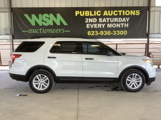 2015 Ford Explorer Base SUV