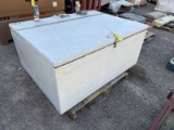 INSULATED BOX