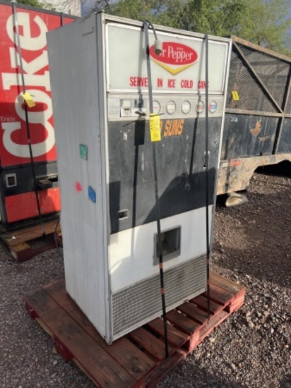 DR PEPPER VENDING MACHINE