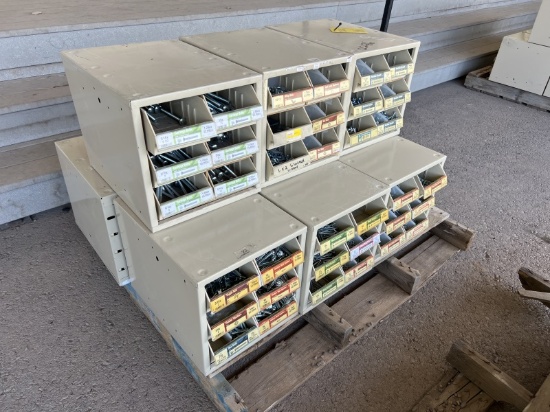 PALLET OF HARDWARE AND ORGANIZERS