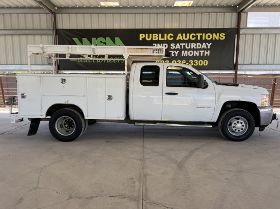 2013 Chevrolet Silverado 3500HD U/T