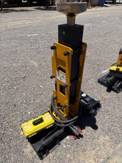 2025 GIYI 680 POST DRIVER FOR SKID STEER: S/N:
