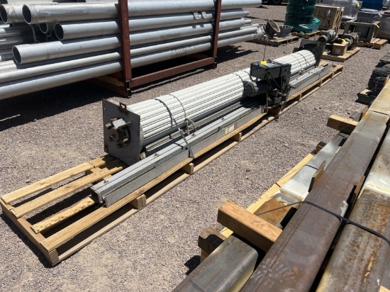 METAL ROLL UP DOOR W/ MOTOR