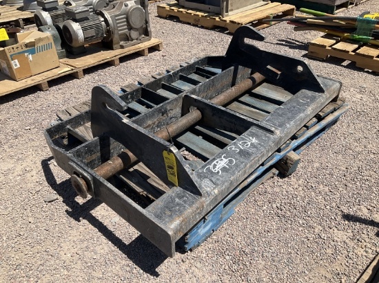 TELESCOPIC MATERIAL HANDLER CARRIAGE
