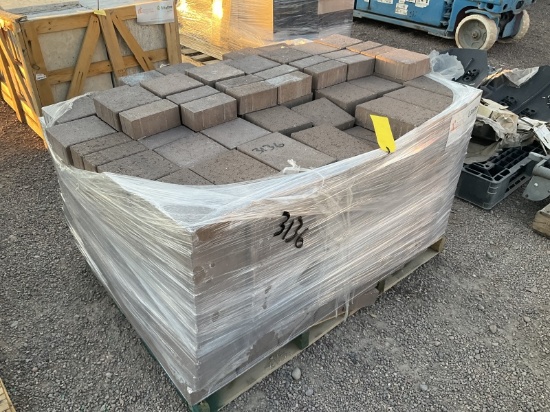 PALLET OF STONE PAVERS
