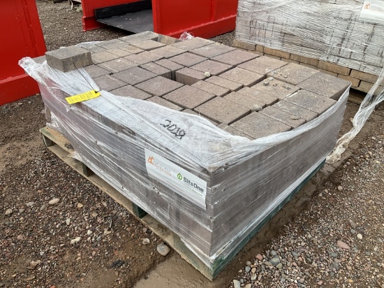 PALLET OF STONE PAVERS
