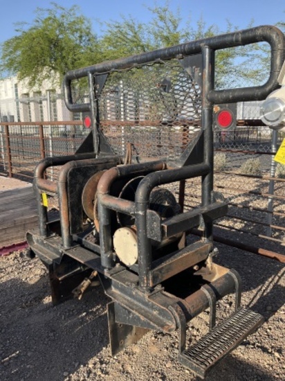 Frame Mount Hydraulic Winch & Headache Rack