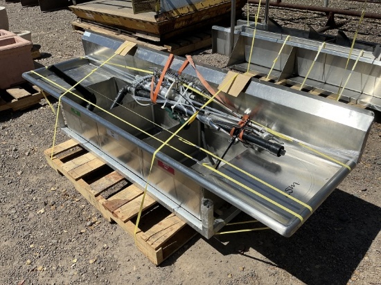 3 Bay Stainless Steel Sink & Dunnage Rack