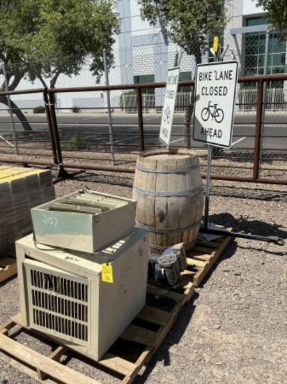 (2) Pallets Of Misc