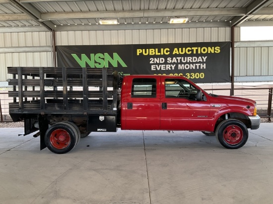 2001 Ford F-550 Super Duty Stakebed