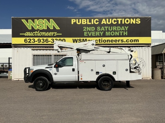 2016 Ford F-550 Super Duty Bucket Truck