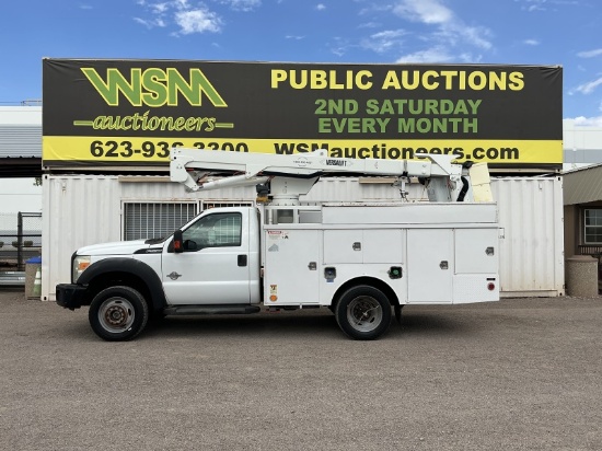 2015 Ford F-550 Super Duty Bucket Truck