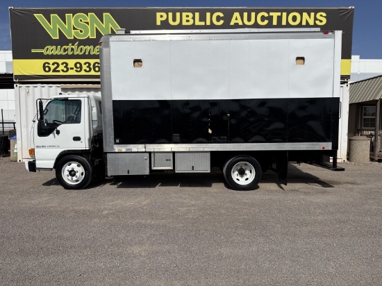 1999 Isuzu NPR Box Truck