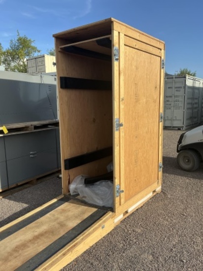 HEAVY DUTY WOODEN TRANSPORT BOX W/ RAMP