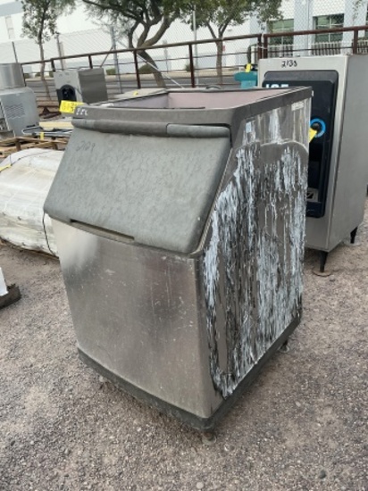 ICE DISPENSER STORAGE BIN