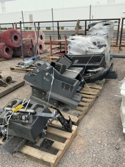 (5) PALLETS OF ASST PATROL VEHICLE EQUIPMENT