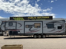 2017 Forest River Vengance Fifth Wheel Toyhauler