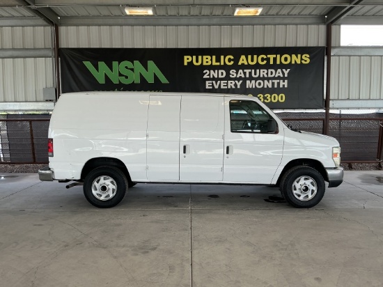 2009 Ford E-250 Cargo Van