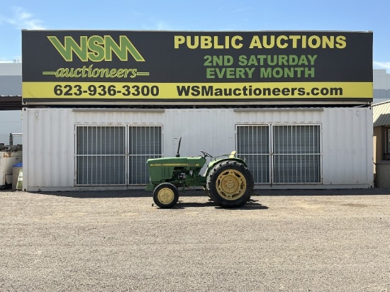 John Deere 850 Tractor
