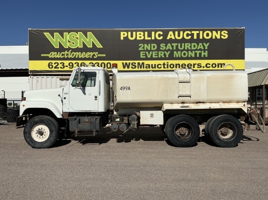 International F-2574 Water Truck