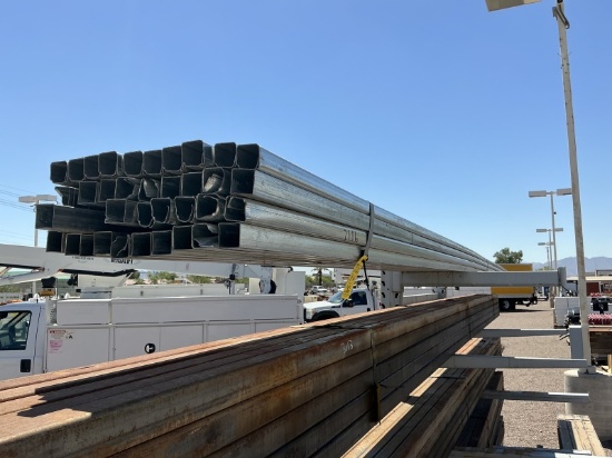 BUNDLE OF 1 1/2IN GALV SQUARE TUBING