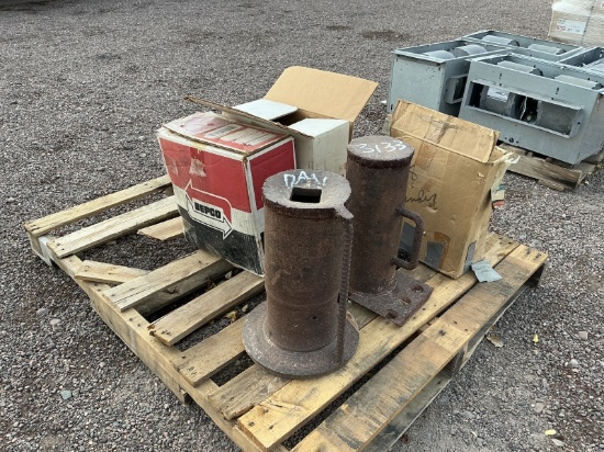 PALLET OF COMPRESSOR HEADS