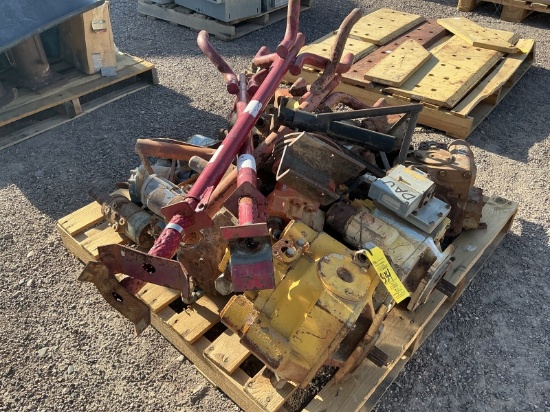 PALLET OF MISC PUMPS & JACK STANDS