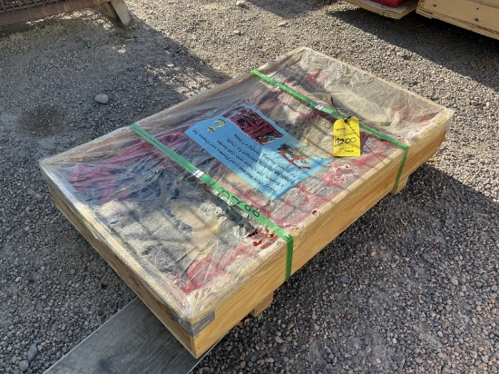 PALLET OF CHAINS & BINDERS