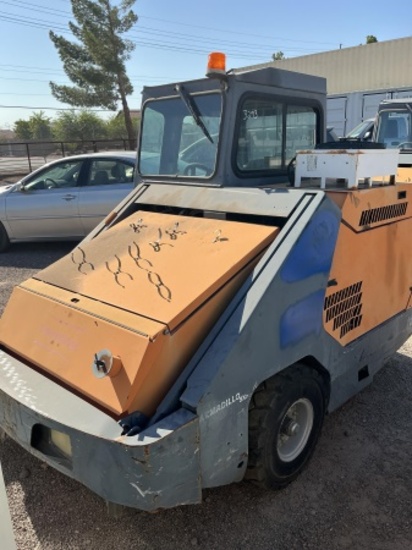POWERBOSS ARMADILLO 9XR PARKING LOT SWEEPER