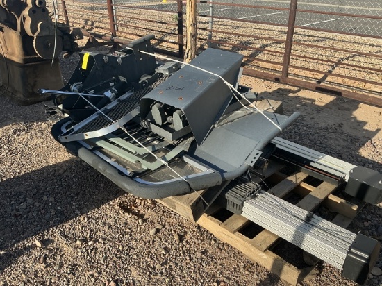 PALLET OF ASST PATROL VEHICLE EQUIPMENT