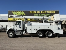 2014 Freightliner M2 106 Double Bucket Truck