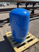 WATER WORKER HT-86 WELL PRESSURE TANK