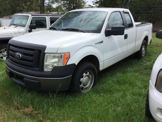 2010 FORD F-150 PKP TRUCK UNIT-330 (VIN-1FTFX1CV7AFC24660, MILES READ144039, AT, TRITON 5.4L)