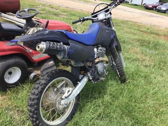 2006 YAMAHA TT-250V (NEEDS CARBURETOR BUILD, EX-MILITARY)