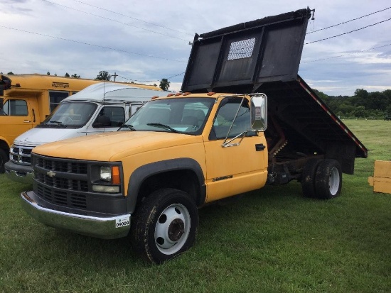 2001 CHEV 3500 HD DUMP TRUCK (6.5L, DIESEL, AT, ELEC DUMP 12FT X 7FT ELEC DUMP