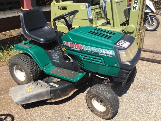 MTD YARD MACHINE RIDING MOWER - SPECIAL EDITOIN (HYDROSTAT, 18HP, 46'' CUT)