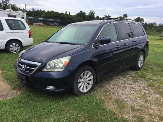 2005 HONDA ODYSSEY TOURING (AT, MILES READ 204054, LEATHER, SUN ROOF, 3.5L, VIN-5FNRL388X5B112873)