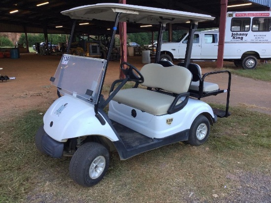 2010 YAMAHA GOLF CART (48 V, 2018 BATTERIES, NEW CHARGER, NEW FRONT & REAR SEATS)