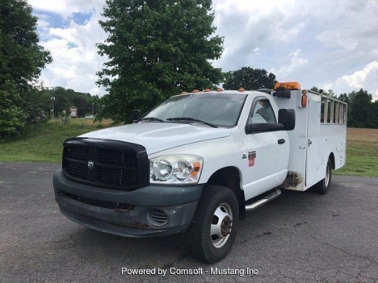 2008 DODGE RAM HD 3500 TIRE TRUCK (AT, 6.7L CUMMINS DIESEL, 14.5ft STELLAR BED W/TOMMY LIFT, MILES