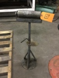 ROLLER STAND