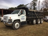 2005 GMC TRI-AXLE DUMP TRUCK-1 OWNER (EATON FULLER MANUAL TRANS, ISUZU DIESEL, MILES READ 293354,