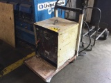 HOBART TR 250 AC/DC WELDER (RUNS & WELDS)